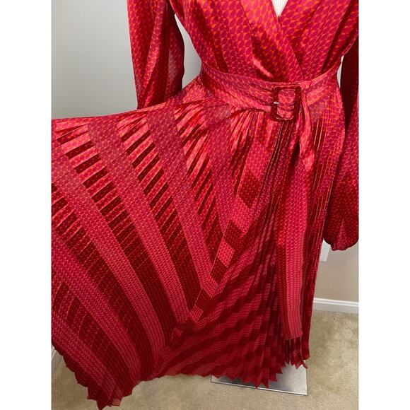 ALEXIS Salomo Long Sleeve V Neckline Belted Pleated Red Stripe Maxi Dress Sz Sw - Picture 7 of 12